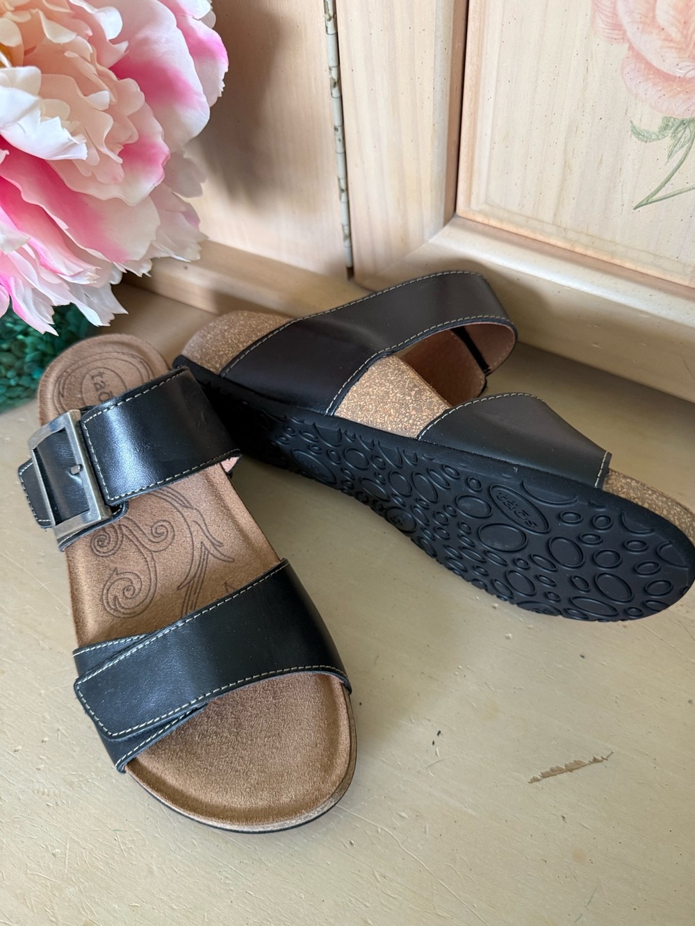 Women's Black Double-Band Cork Slide Sandals (never used)